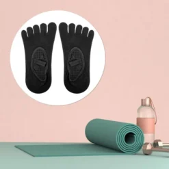 Unique Bargains Non-Slip Yoga Socks Five Toe Socks Pilates Barre For Women With Grips -Outdoor Sports Series GUEST babce528 6c64 4a37 b174 6eea31359d11
